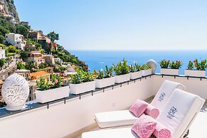 Villa Mary Suites