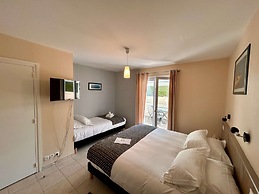 Brit Hotel Lannion Perros