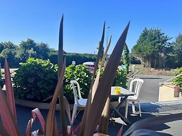 Brit Hotel Lannion - Perros Guirec