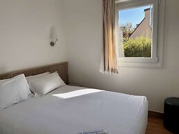 Brit Hotel Lannion Perros