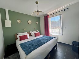 Brit Hotel Lannion - Perros Guirec