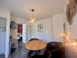 BRIT HOTEL Lannion vers Perros-Guirec