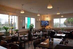 Brit Hotel Lannion Perros