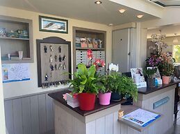 Brit Hotel Lannion Perros