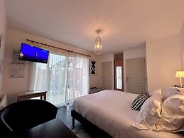 Brit Hotel Lannion Perros