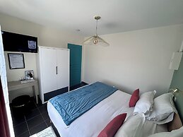 Brit Hotel Lannion - Perros Guirec