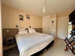 Brit Hotel Lannion Perros