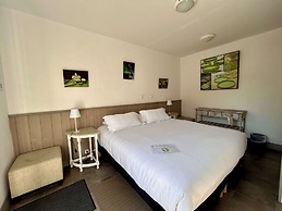 Brit Hotel Lannion Perros