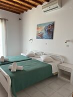 Anemos Studios & Apartments