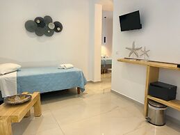 Anemos Studios & Apartments