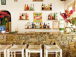 Anemos Studios & Apartments