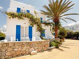 Anemos Studios & Apartments