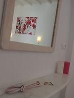 Anemos Studios & Apartments