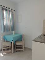 Anemos Studios & Apartments
