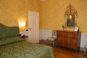 Palazzo Tucci Residenza d'Epoca