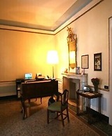 Palazzo Tucci Residenza d'Epoca