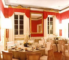 Palazzo Tucci Residenza d'Epoca