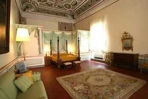 Palazzo Tucci Residenza d'Epoca