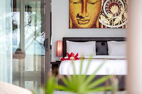 Crystal Bay Yacht Club