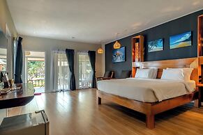 Crystal Bay Yacht Club