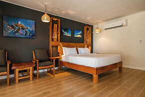 Crystal Bay Yacht Club