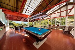 Crystal Bay Yacht Club