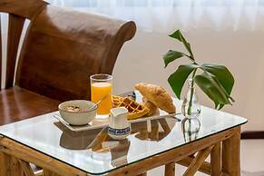 Crystal Bay Yacht Club