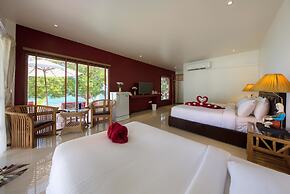 Crystal Bay Yacht Club