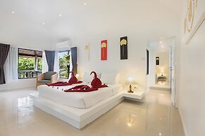 Crystal Bay Yacht Club