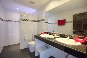 Crystal Bay Yacht Club