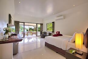 Crystal Bay Yacht Club