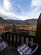 Alpenrose Hotel & Gardens