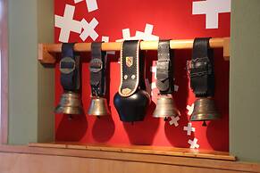 Alpenrose Hotel & Gardens