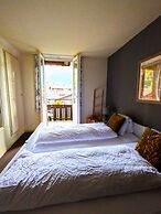 Alpenrose Hotel & Gardens