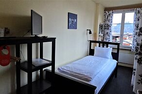 Alpenrose Hotel & Gardens