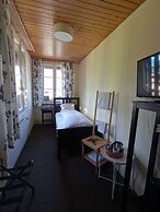 Alpenrose Hotel & Gardens