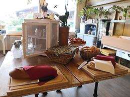 Alpenrose Hotel & Gardens