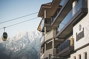 Kronplatz Resort Hotel Kristall