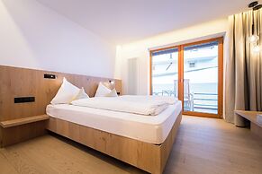 Kronplatz Resort Hotel Kristall