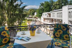 Barry Memle Lake Side Resort