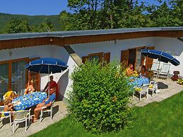 Barry Memle Lake Side Resort