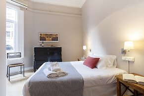 AinB Born-Via Laietana