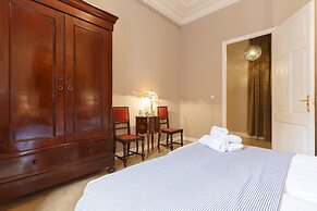 AinB Born-Via Laietana