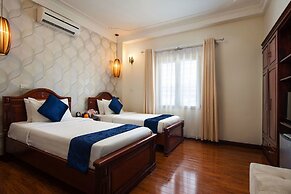 Hanoi Golden Moon Hotel