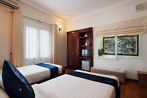 Hanoi Golden Moon Hotel