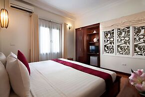 Hanoi Golden Moon Hotel