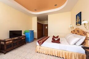 Baan Karon Hill Phuket Resort