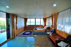 Baan Karon Hill Phuket Resort