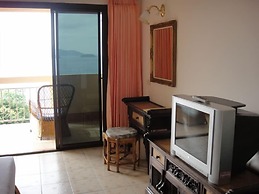 Baan Karon Hill Phuket Resort