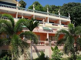 Baan Karon Hill Phuket Resort